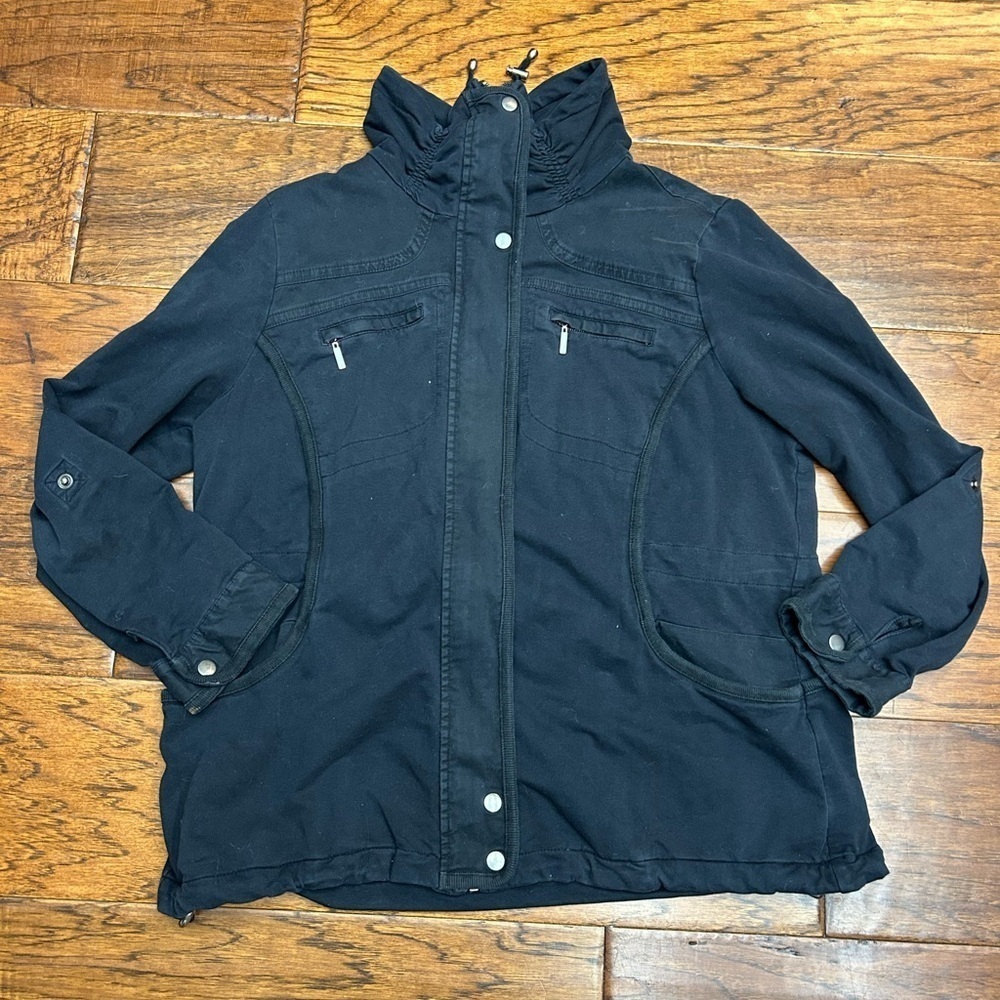 Chicos Zenergy zip up